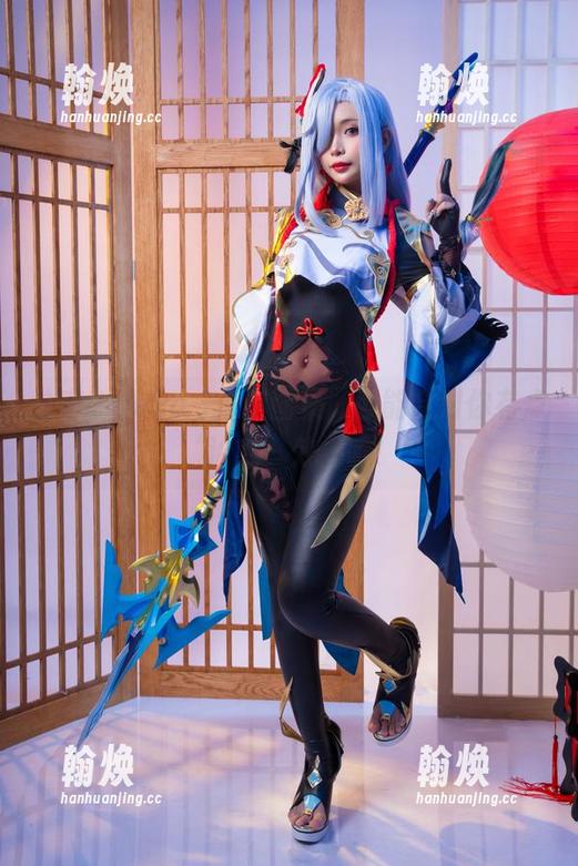 Umeko J 分享Umeko J护士图集,可能会对你有点‘治愈’效果哦!